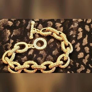 Effy sterling silver 925 bracelet togle, gorgeous  etched design.